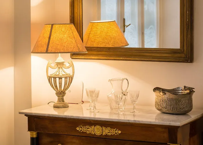 Prestigious Via Barberini Apartman