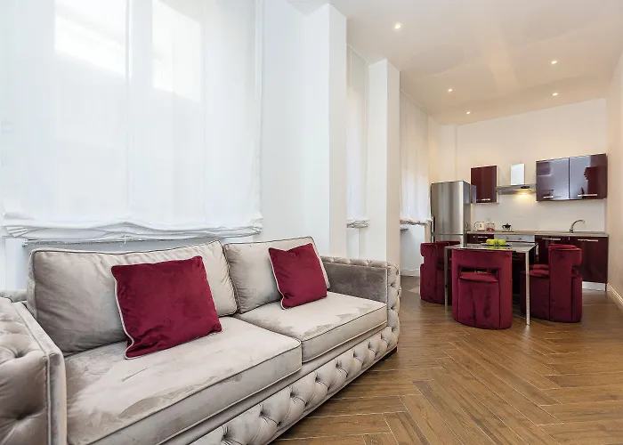 Prestigious Via Barberini Apartman