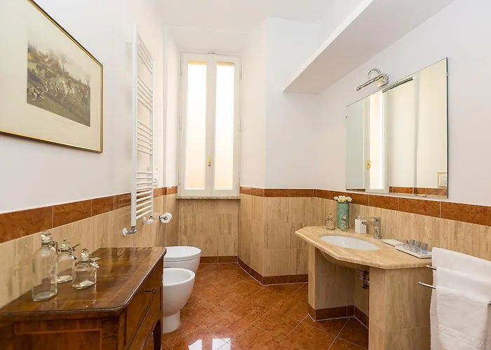 Prestigious Via Barberini Apartamento *