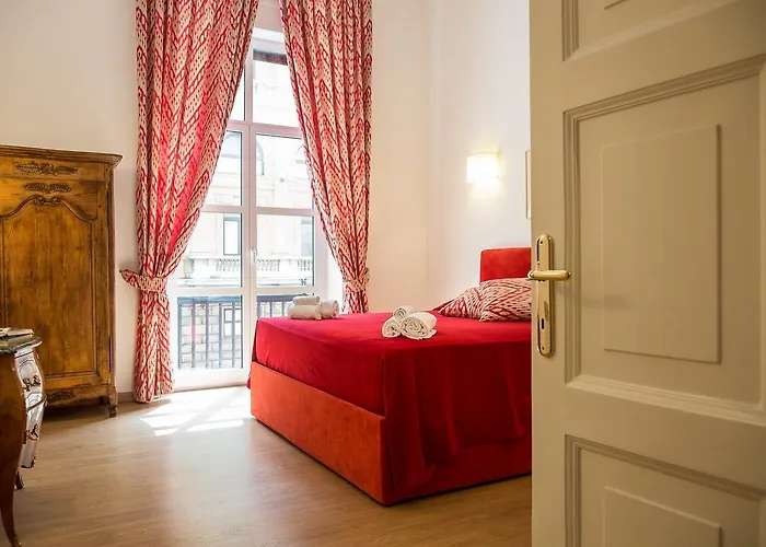 Prestigious Via Barberini * Roma