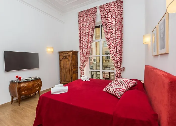 Prestigious Via Barberini Apartman *